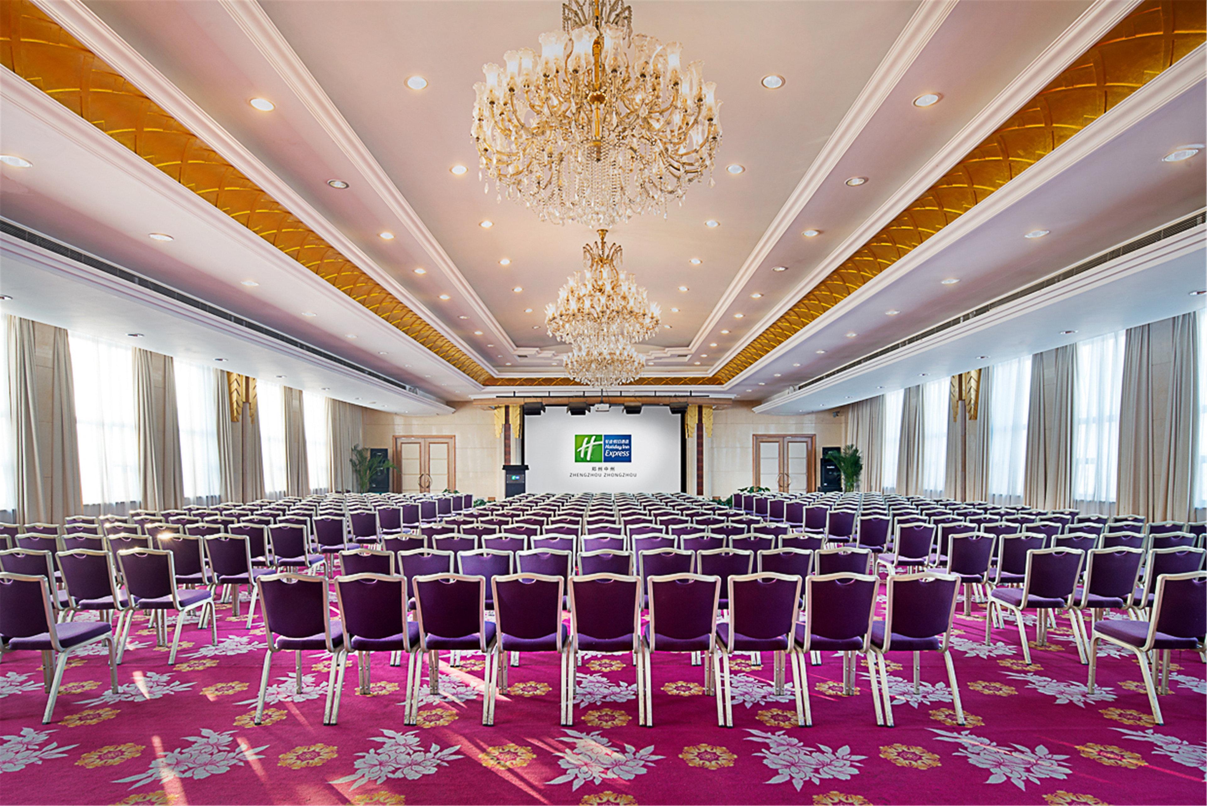 Holiday Inn Express Zhengzhou Zhongzhou By Ihg Екстер'єр фото