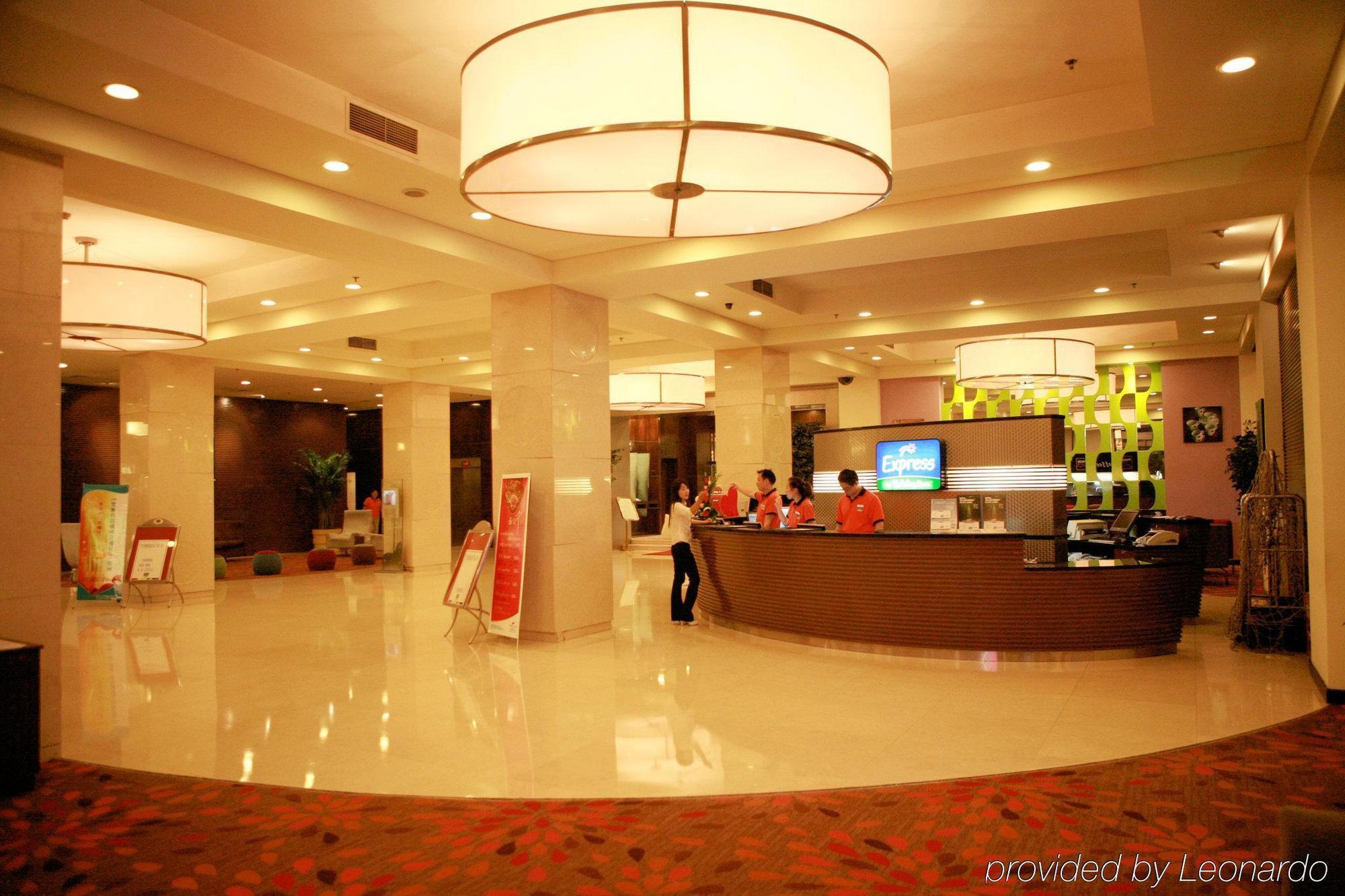 Holiday Inn Express Zhengzhou Zhongzhou, An Ihg Hotel Інтер'єр фото